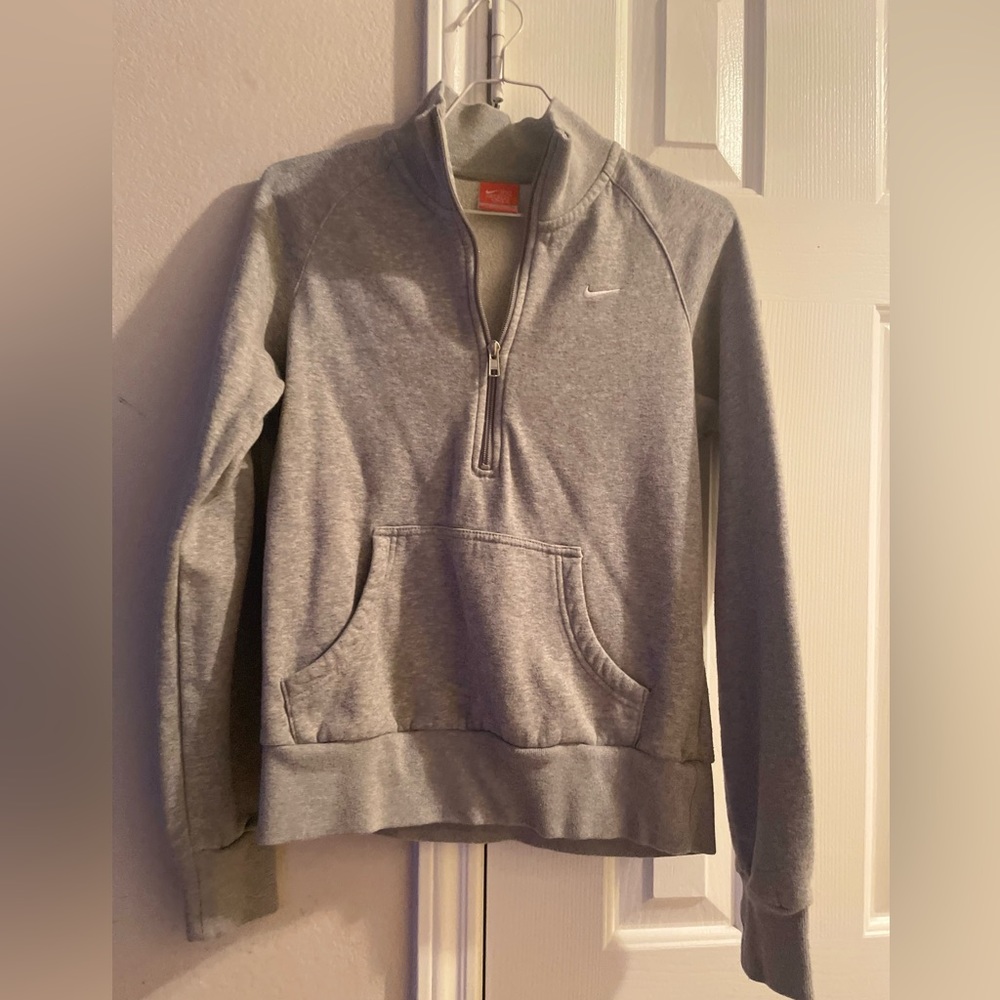 Womens Nike Heather Gray Pullover